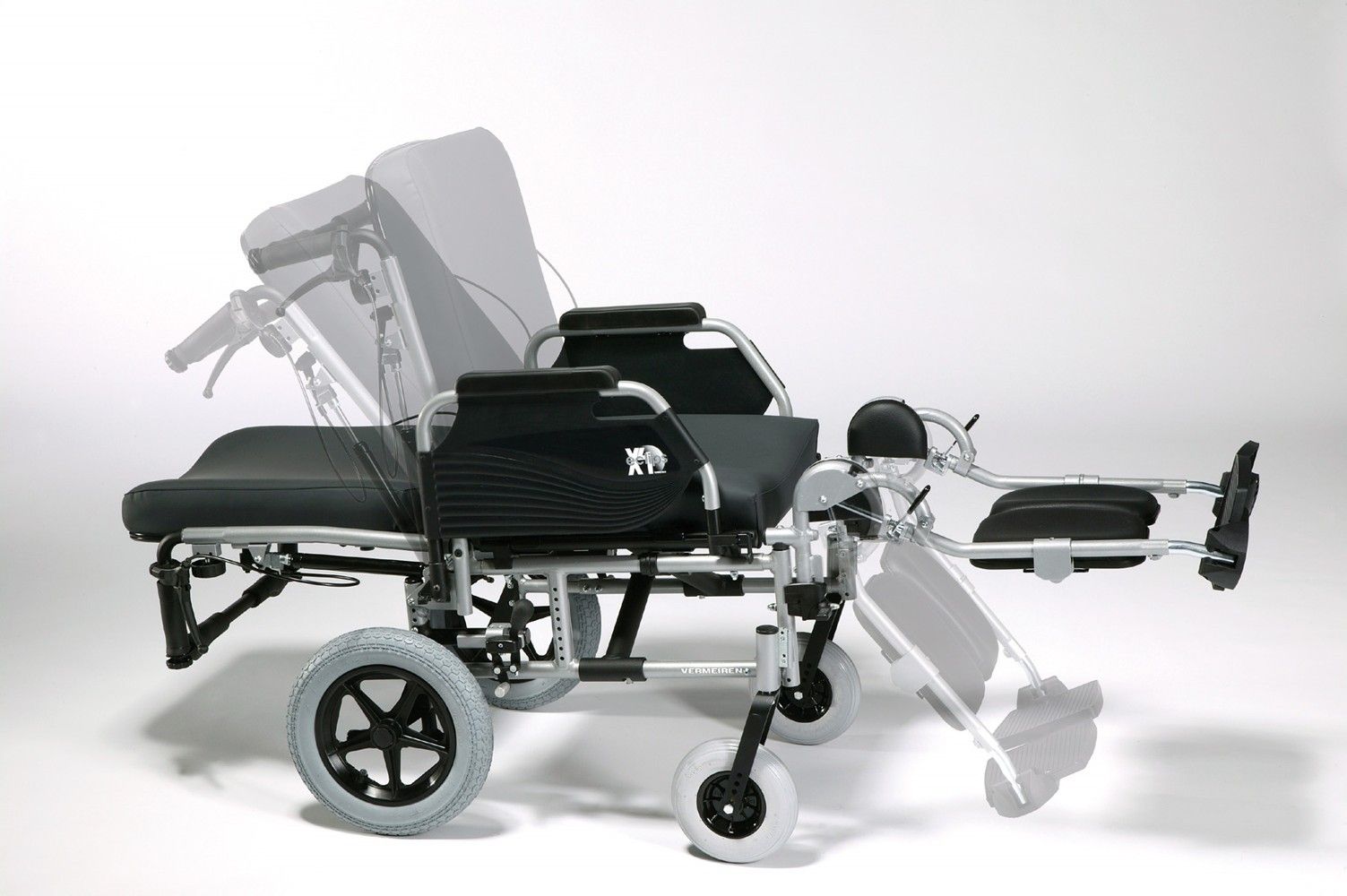 Кресло-коляска инвалидное механическое Eclips Х4+ 90° Vermeiren купить в OrtoMir24